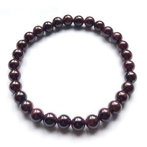 6mm Garnet Crystal Stretch Bracelet Classic Plain